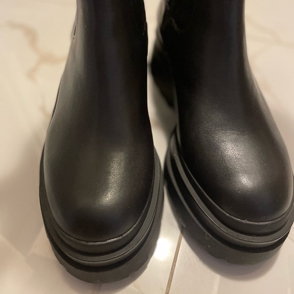 ALDO Knee High Lug Boots - Picture 7 of 8